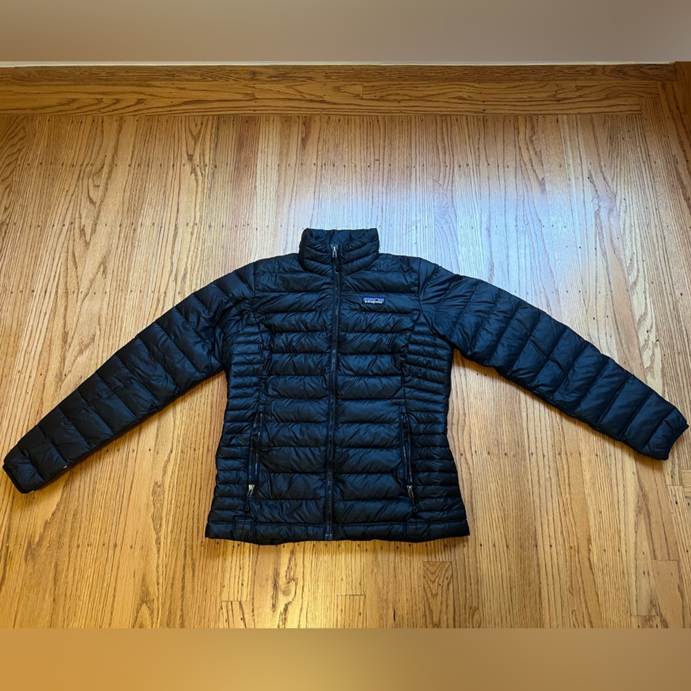 Patagonia Women’s Down Sweater, Black, Small